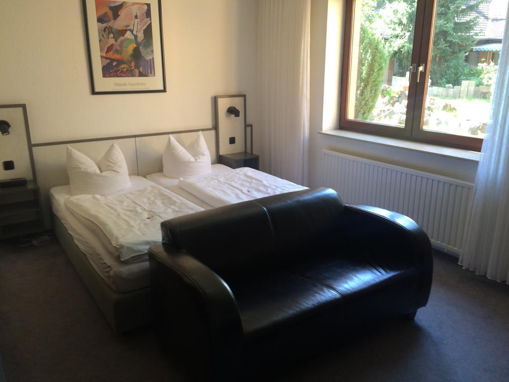 Hotel Aris Sarstedt Quarto foto